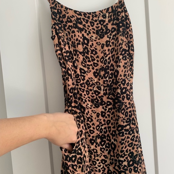 Aritzia Wilfred Dress - Picture 2 of 5